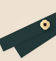 Pointes de la cravate La Mousse, avec une fleur en crochet
